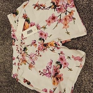 Hawaiian floral draw string JOGAL men's beach shorts